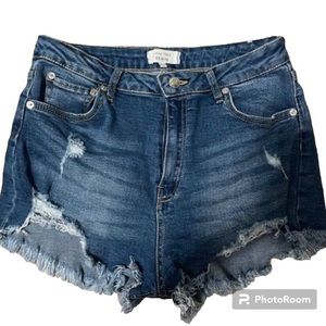 🌺 Love Tree Denim Shorts (L)